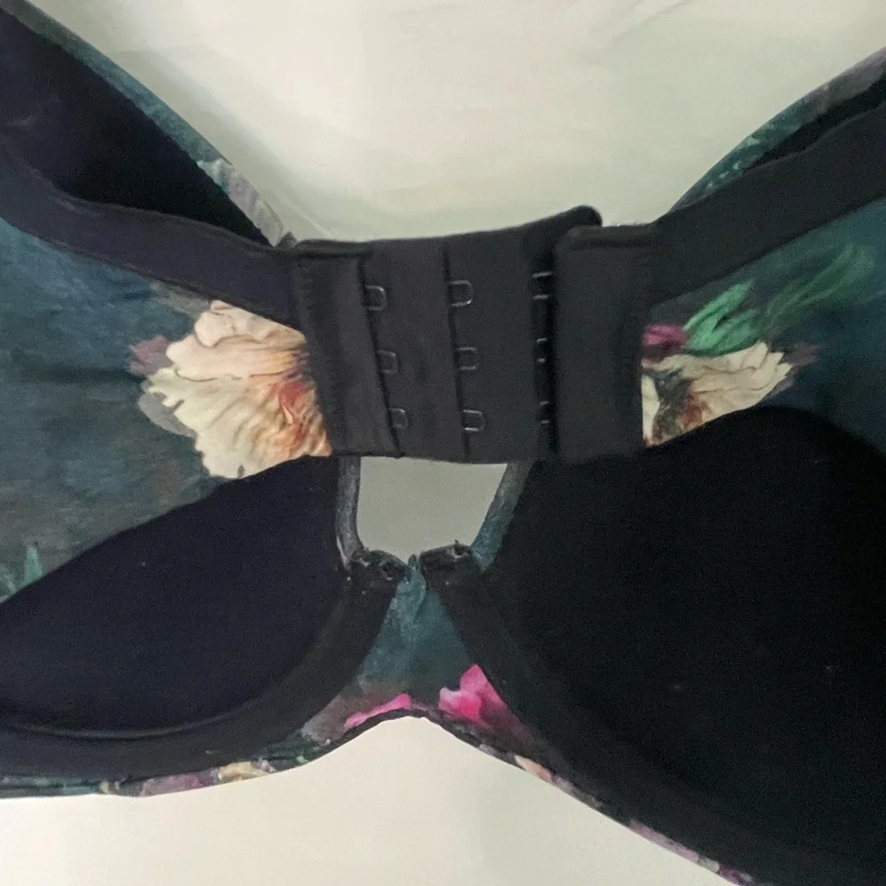 Soma Intimates Green and Purple floral bra.​​​​ - Picture 3 of 4